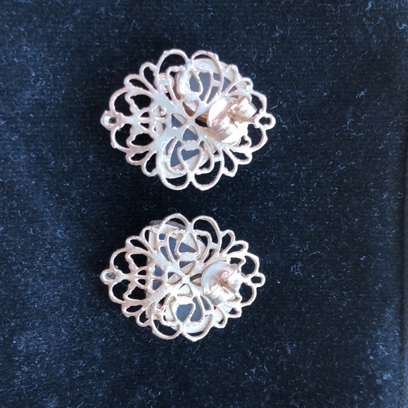 Earrings with Semi-Precious Stones - Picture 3 of 3